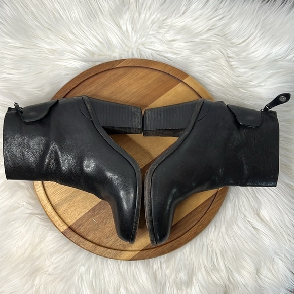 RAG & BONE l Newbury Black Leather Semi Pointed Toe Zipper Back 3" Heel Size 6 - Picture 8 of 12